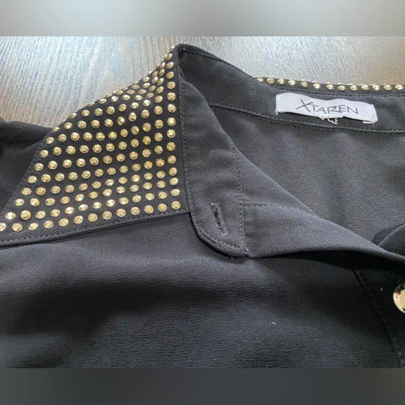 Xtaren Rhinestone Collar Sheer Button Up Sleeveless Black Top Size Small - Picture 3 of 4